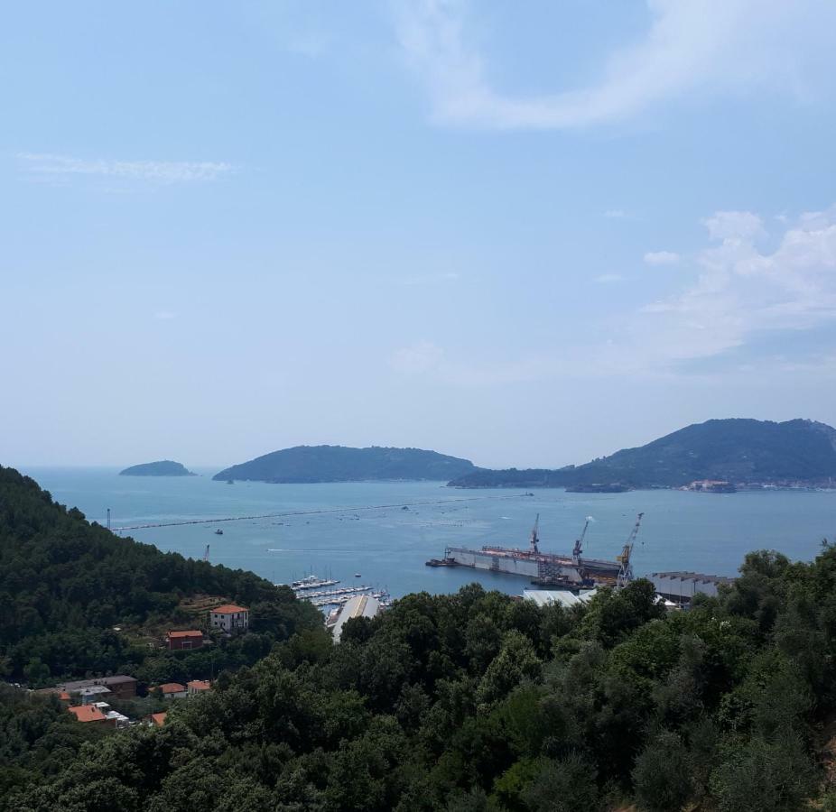 Casa Vacanze P&G. Colline, Mare, Relax La Spezia Eksteriør bilde